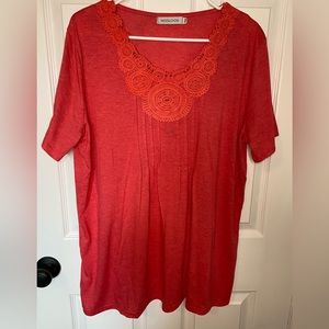 2/$10 MISSLOOK Women’s Coral Tunic size XXL.